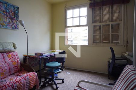 Quarto 2 de apartamento à venda com 3 quartos, 79m² em Rio Branco, Porto Alegre