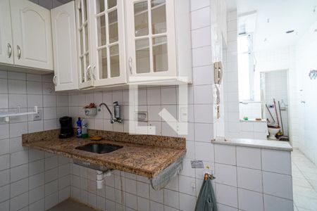 Apartamento à venda com 65m², 2 quartos e sem vaga Apartamento à venda com 65m², 2 quartos e sem vagaCozinha