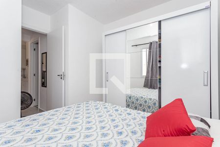Quarto 1 de apartamento para alugar com 2 quartos, 32m² em Parque Fongaro, São Paulo