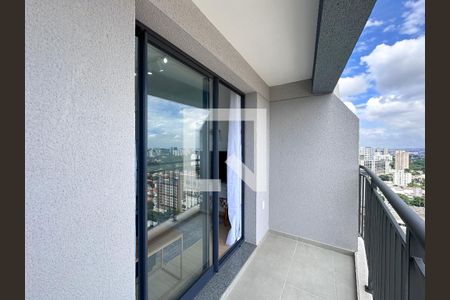 Apartamento para alugar com 34m², 1 quarto e sem vagaSacada