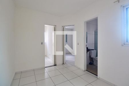 Sala de apartamento à venda com 2 quartos, 75m² em Vila Príncipe de Gales, Santo André