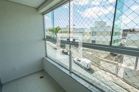 Varanda de apartamento para alugar com 3 quartos, 86m² em Heliópolis, Belo Horizonte