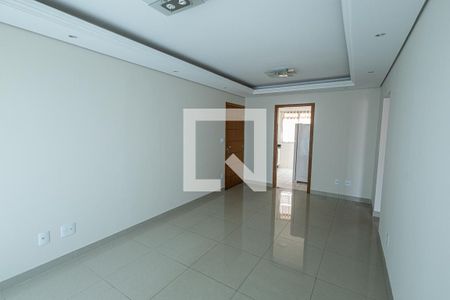 Sala de apartamento para alugar com 3 quartos, 86m² em Heliópolis, Belo Horizonte