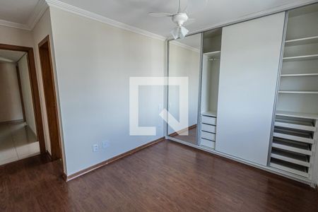 Quarto 1 / suite de apartamento para alugar com 3 quartos, 86m² em Heliópolis, Belo Horizonte