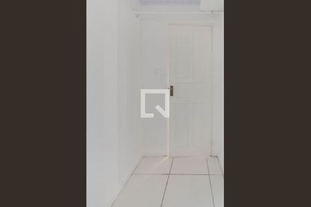 Casa para alugar com 71m², 2 quartos e 2 vagasEscritório