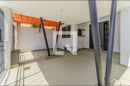 Casa para alugar com 71m², 2 quartos e 2 vagasGaragem