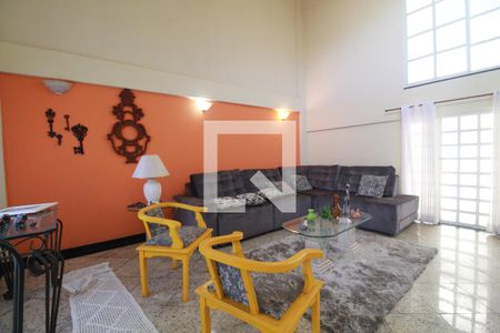 Sala de casa de condomínio à venda com 8 quartos, 1500m² em Anil, Rio de Janeiro