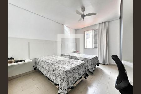 Apartamento à venda com 140m², 4 quartos e 3 vagasQuarto 4