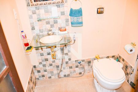 Casa à venda com 389m², 4 quartos e 4 vagasCasa 3 Banheiro