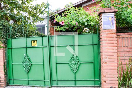 Casa à venda com 389m², 4 quartos e 4 vagasFachada