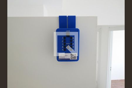 Lockbox de apartamento à venda com 2 quartos, 33m² em Piqueri, São Paulo