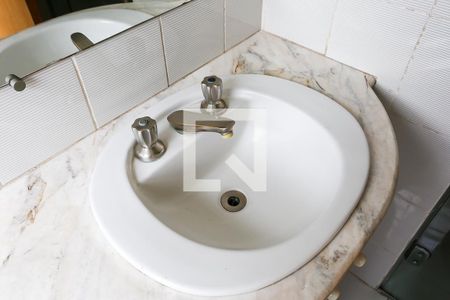 Apartamento para alugar com 200m², 3 quartos e 3 vagas Apartamento para alugar com 200m², 3 quartos e 3 vagassuíte 2