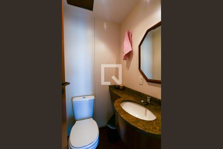 Apartamento para alugar com 200m², 3 quartos e 3 vagas Apartamento para alugar com 200m², 3 quartos e 3 vagasLavabo