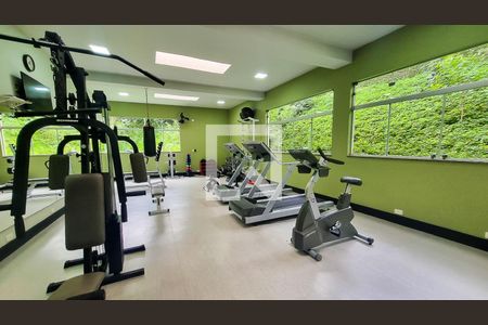 Apartamento para alugar com 200m², 3 quartos e 3 vagas Apartamento para alugar com 200m², 3 quartos e 3 vagasÁrea comum