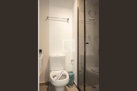 Banheiro de kitnet/studio à venda com 1 quarto, 20m² em Vila Clementino, São Paulo