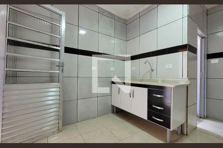 Cozinha de casa para alugar com 1 quarto, 45m² em Jardim Irene, Santo André