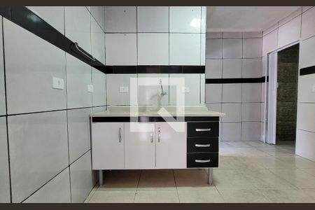 Cozinha de casa para alugar com 1 quarto, 45m² em Jardim Irene, Santo André
