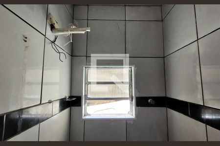 Banheiro de casa para alugar com 1 quarto, 45m² em Jardim Irene, Santo André