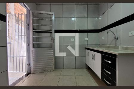 Cozinha de casa para alugar com 1 quarto, 45m² em Jardim Irene, Santo André