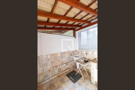 Apartamento à venda com 109m², 2 quartos e 1 vaga Apartamento à venda com 109m², 2 quartos e 1 vagaÁrea de Serviço