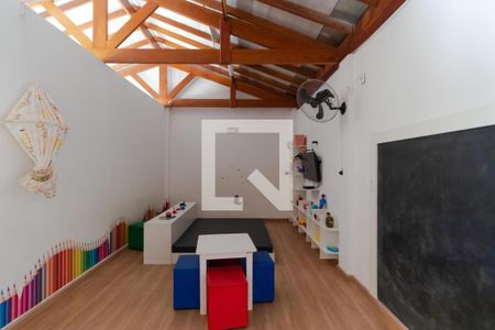 Apartamento à venda com 109m², 2 quartos e 1 vaga Apartamento à venda com 109m², 2 quartos e 1 vagaÁrea comum - Brinquedoteca