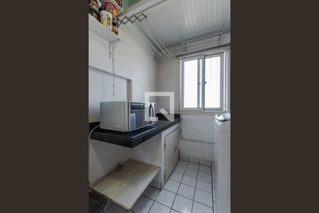 Cozinha e Área de Serviço de apartamento à venda com 1 quarto, 34m² em Humaitá, Porto Alegre