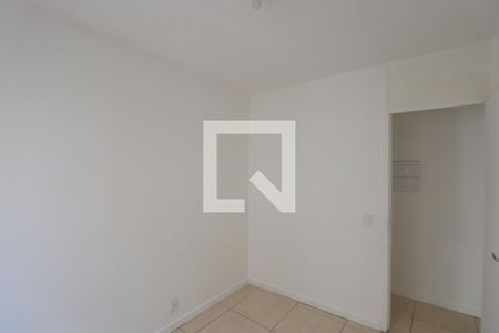 Quarto 1 de apartamento para alugar com 2 quartos, 46m² em Nova Cidade, São Gonçalo