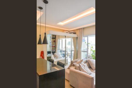 Sala/Cozinha de apartamento à venda com 1 quarto, 49m² em Jardim do Mar, São Bernardo do Campo
