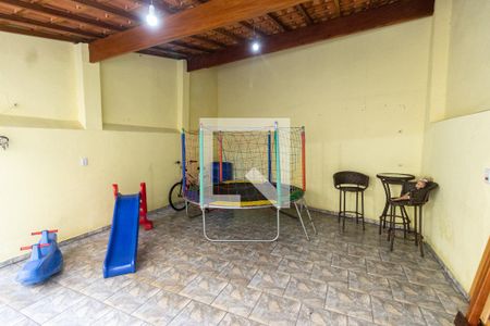Casa à venda com 250m², 4 quartos e 2 vagasQuintal