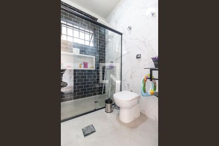 Casa à venda com 250m², 4 quartos e 2 vagasSuíte