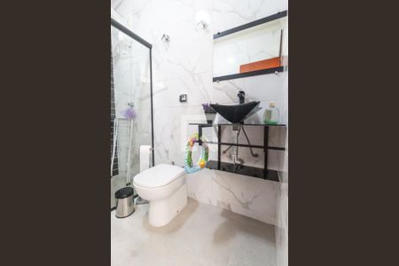 Casa à venda com 250m², 4 quartos e 2 vagasSuíte