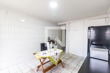 Casa à venda com 250m², 4 quartos e 2 vagasCozinha
