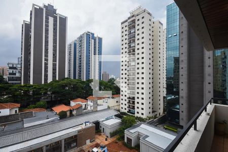 Varanda de apartamento à venda com 3 quartos, 107m² em Vila Progredior, São Paulo