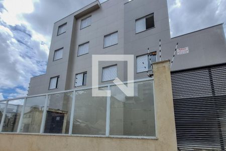 Apartamento à venda com 95m², 2 quartos e 2 vagasFachada