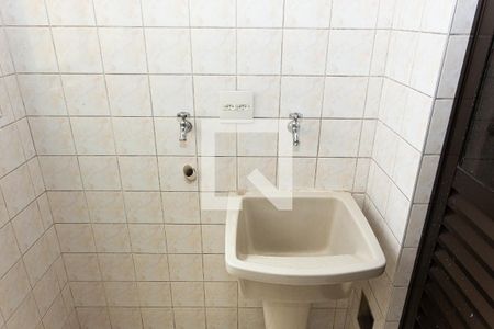 Apartamento para alugar com 65m², 3 quartos e 1 vagaÁrea de Serviço - Tanque