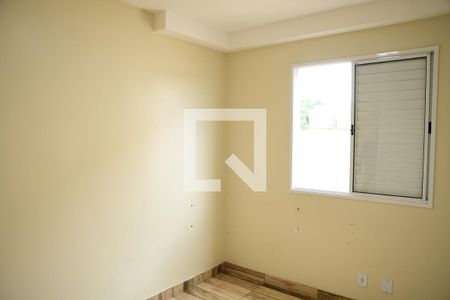 Quarto de apartamento para alugar com 2 quartos, 55m² em Jardim Rio das Pedras, Cotia