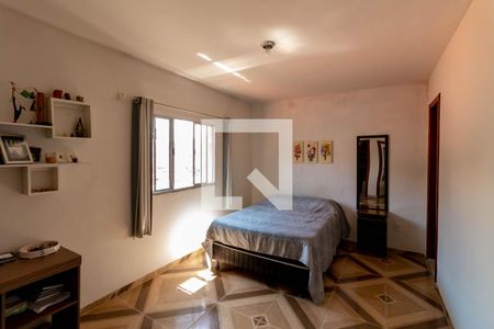 Casa à venda com 243m², 4 quartos e 2 vagasQuarto Suíte