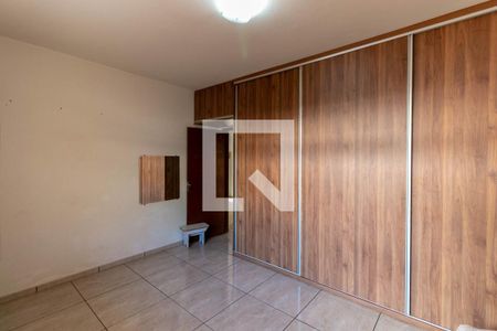 Quarto 1 de casa à venda com 4 quartos, 243m² em Santa Helena, Belo Horizonte
