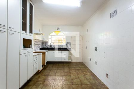 Casa à venda com 141m², 3 quartos e 2 vagasCozinha