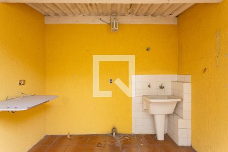 Casa à venda com 141m², 3 quartos e 2 vagasQuintal e Área de Serviço