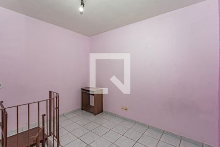 Quarto 1 de casa para alugar com 3 quartos, 80m² em Vila Caraguatá, São Paulo