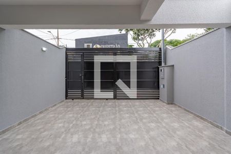 Casa à venda com 166m², 3 quartos e 2 vagas Casa à venda com 166m², 3 quartos e 2 vagasEntrada - Garagem