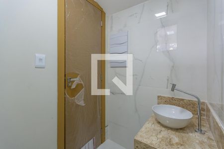 Casa à venda com 166m², 3 quartos e 2 vagas Casa à venda com 166m², 3 quartos e 2 vagasLavabo