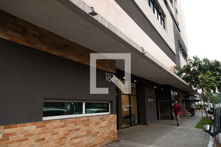 Apartamento à venda com 58m², 1 quarto e 1 vaga Apartamento à venda com 58m², 1 quarto e 1 vagaFachada do Prédio