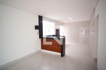 Sala de casa à venda com 3 quartos, 490m² em Bandeirantes (pampulha), Belo Horizonte