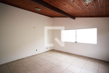 Sala 2 de casa à venda com 3 quartos, 490m² em Bandeirantes (pampulha), Belo Horizonte