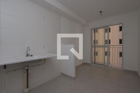 Sala/Cozinha de apartamento para alugar com 1 quarto, 28m² em Vila Ema, São Paulo