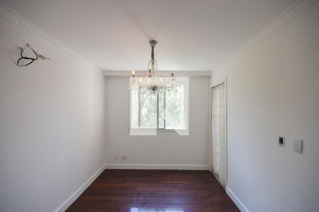 Apartamento à venda com 223m², 5 quartos e 4 vagasQuarto