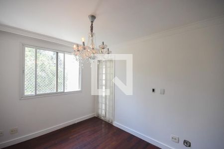Apartamento à venda com 223m², 5 quartos e 4 vagasQuarto