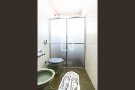 Casa à venda com 230m², 3 quartos e 5 vagasBanheiro da Suíte